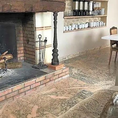 B&B L'orangerie De Camperos 3*