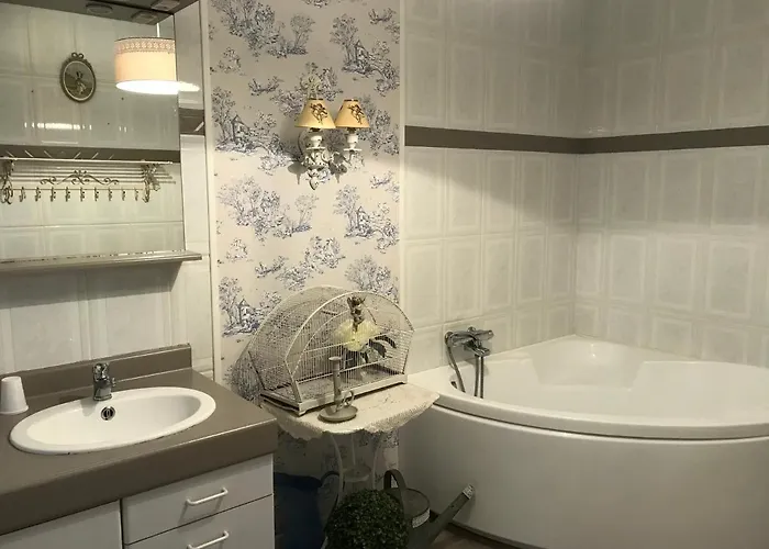 L'orangerie De Camperos Couette-café 3*