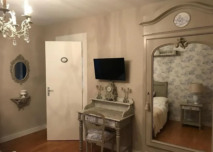 L'orangerie De Camperos 3*